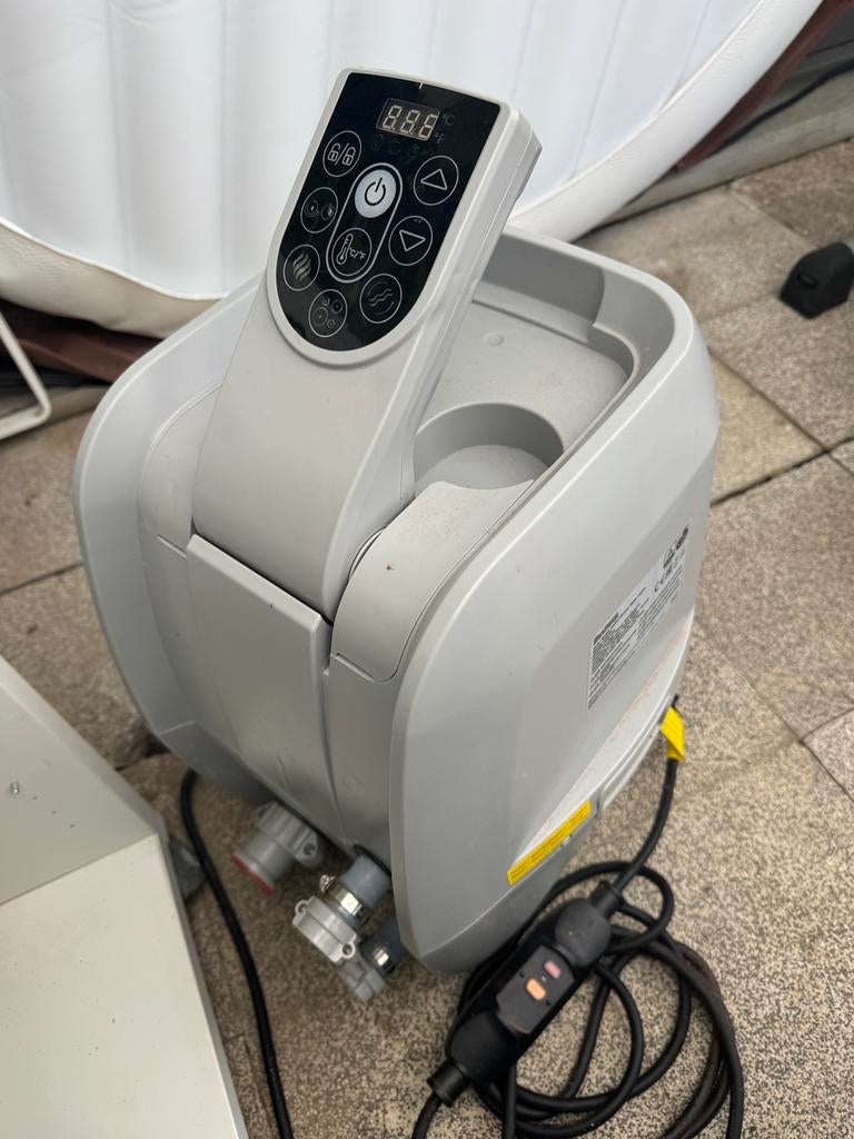 Pomp Bestway Lay-z-Spa voor Jacuzzi Helsinki, Ophalen, Gebruikt, Pomp, Opblaasbaar