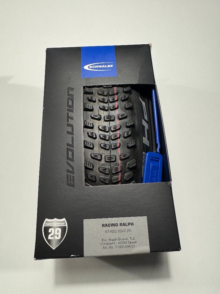 Schwalbe Racing Ralph 29x2.25, Vélos & Vélomoteurs, Neuf, Caoutchouc, Enlèvement ou Envoi, Mountainbike