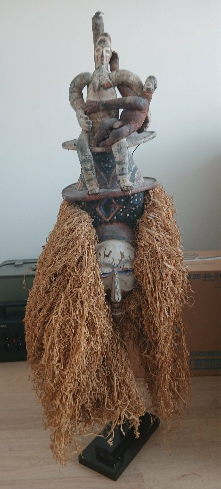 Yaka Kholuka initiatie masker, Ophalen, Masker