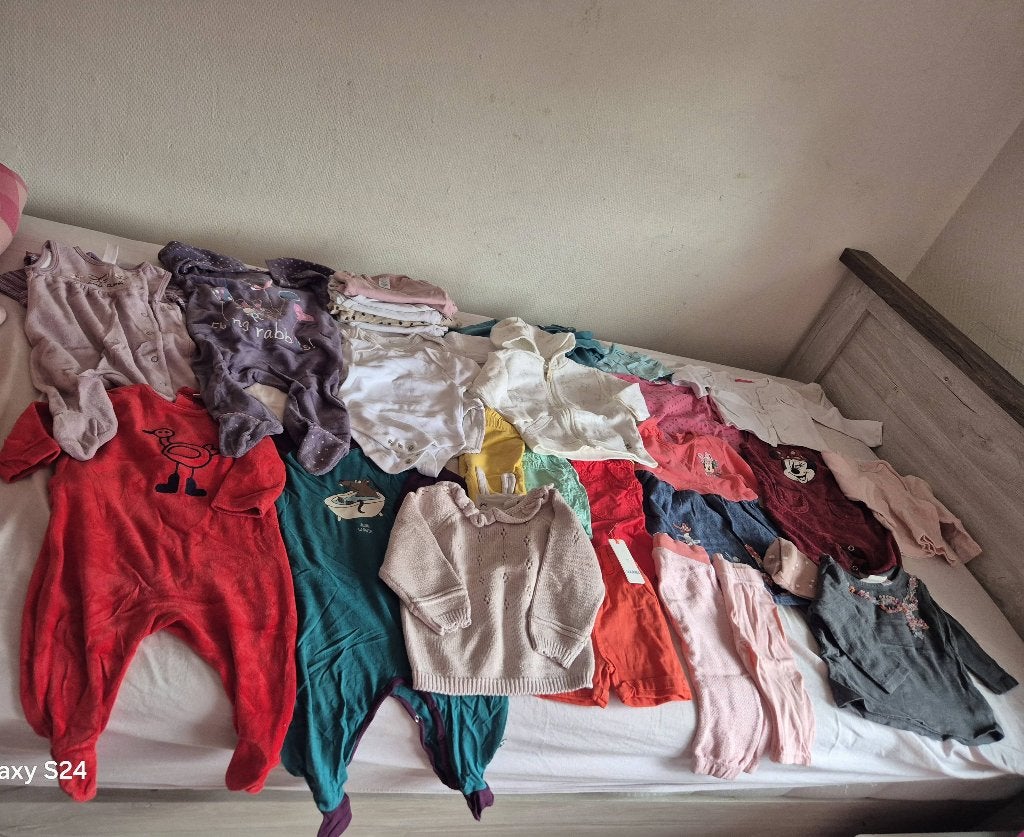 Pakketje kinderkleding voor meisjes maat 68, Kinderen en Baby's, Ophalen, Zo goed als nieuw, Meisje