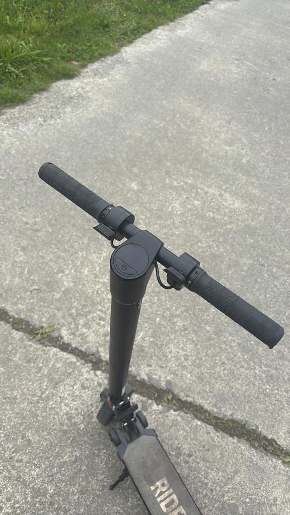 Elektrische step van Rideway, Fietsen en Brommers, Ophalen, Gebruikt, Elektrische step (E-scooter)