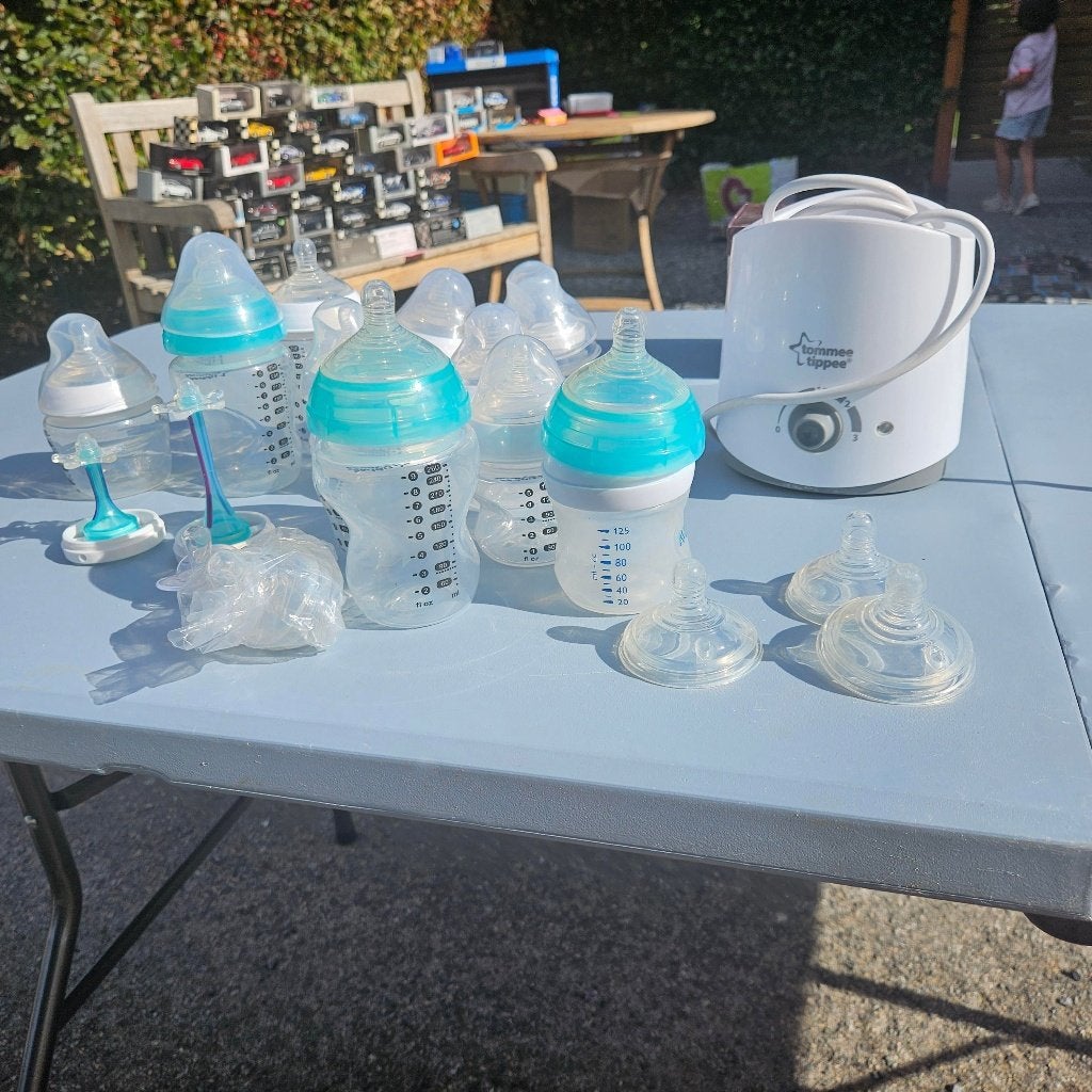Chauffe-Biberon Électrique + 9 Biberons, Enlèvement ou Envoi, Utilisé, Préparateur de repas pour bébé, Autres marques