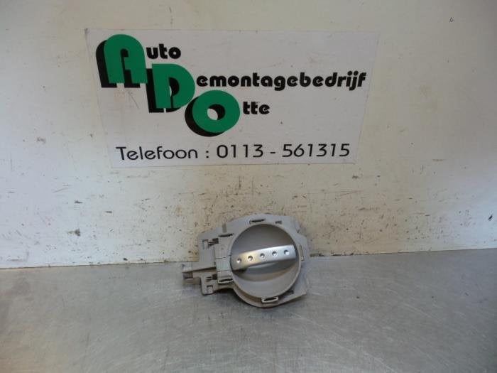 Poignée portière 4portes avant gauche d'un Citroen C3 (C3, -, 3 mois de garantie, Utilisé, -