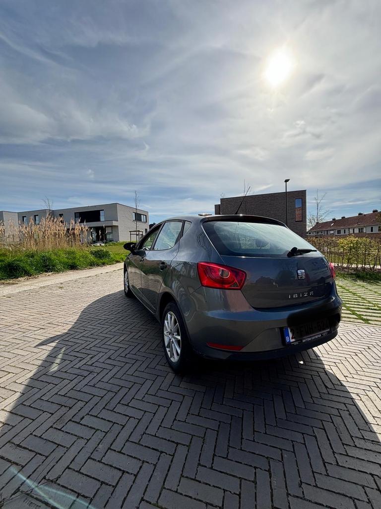 Seat ibiza 1.2 essence 04/2012 roule parfaitement bien, Autos, Achat, Ibiza, Particulier, Essence