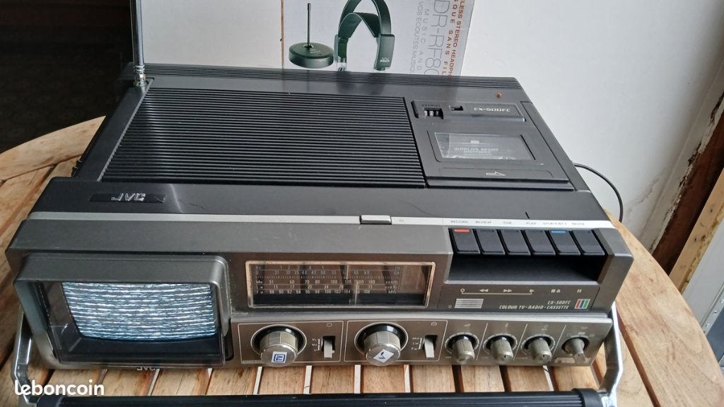 Radiotape met een uitzonderlijke kleurentelevisie, Ophalen of Verzenden, Gebruikt, Radio