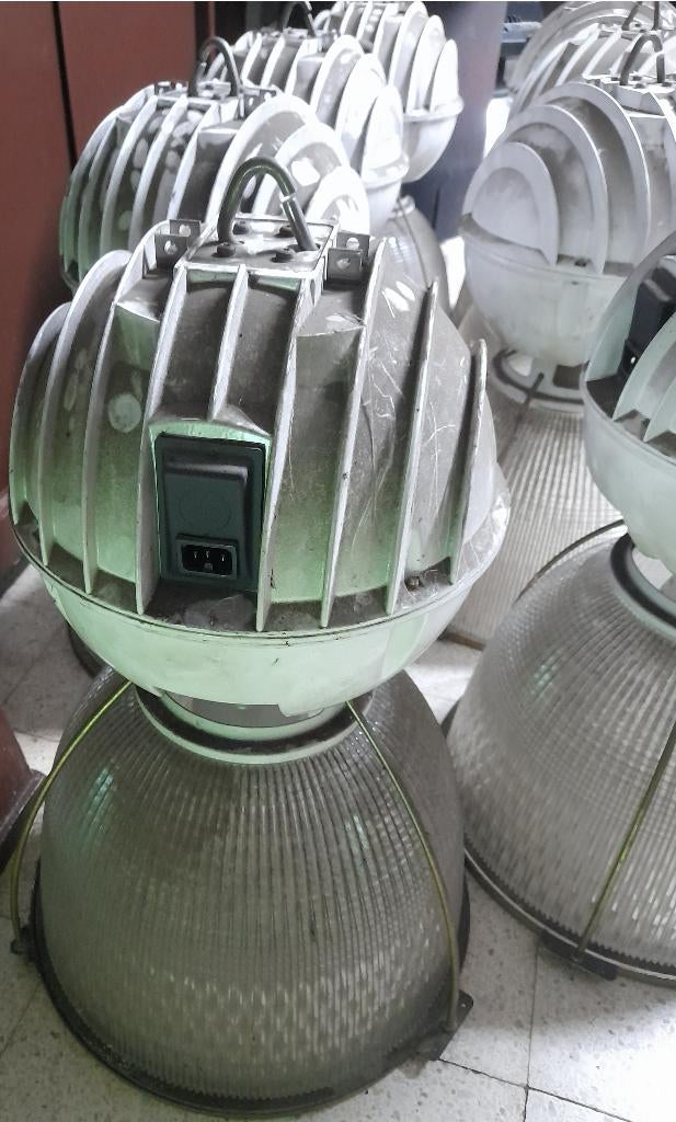 Holophane NDRLB400ST.13.LL 400W SON/T Lamp, Antiek en Kunst, Ophalen