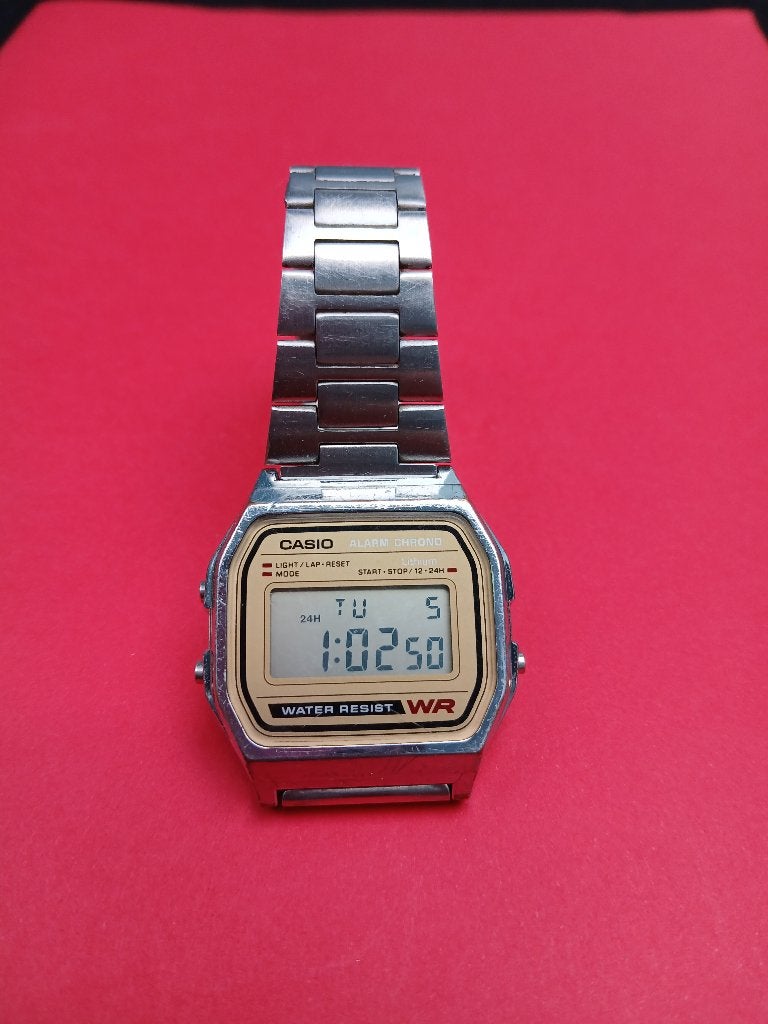 Montre-bracelet Casio, Ophalen, Vintage, Zo goed als nieuw, Metaal