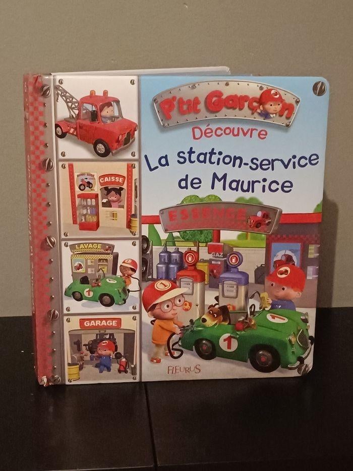 Livre "P'tit garçon, la station service de Maurice", Livres, Enlèvement ou Envoi, Utilisé
