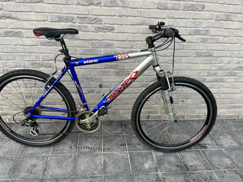 Mtb 26 inch wielen / stationsfiets jeugd, Fietsen en Brommers, Ophalen of Verzenden, Zo goed als nieuw, 26 inch