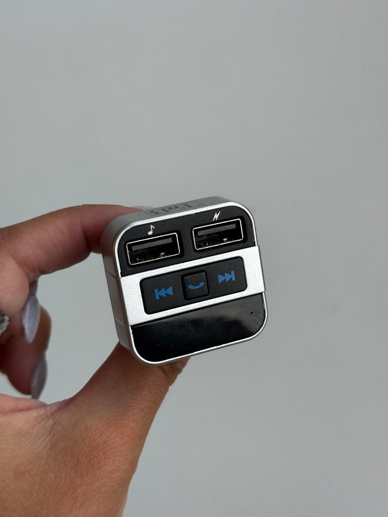 Bluetooth FM transmitter T’nB, Ophalen of Verzenden, Zo goed als nieuw