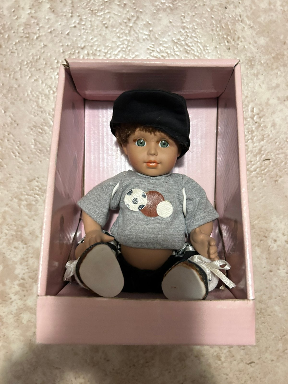 Poupée en porcelaine peinte à la main, Collections, Enlèvement ou Envoi, Neuf, Poupée