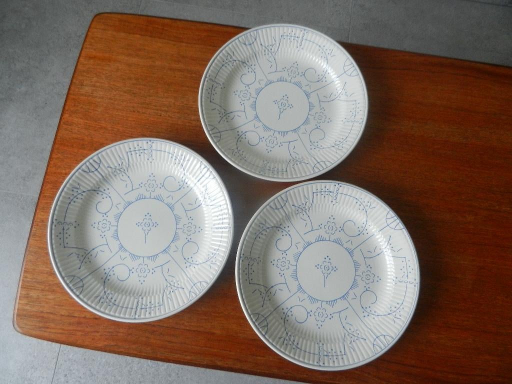 Boch Keramis Copenhague - diner borden 24 cm, Antiquités & Art, Antiquités | Services (vaisselle) pièces, Enlèvement ou Envoi