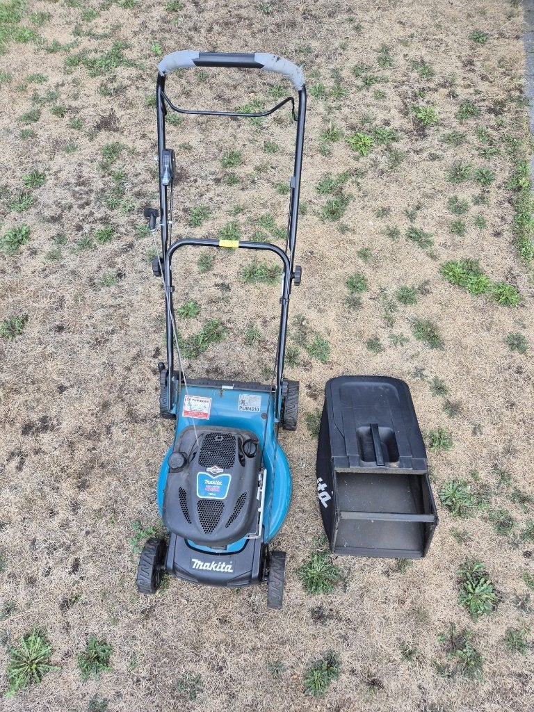 Grasmaaier Makita, Jardin & Terrasse, Tondeuses à gazon, Tondeuse rotative, 40 à 49 cm, Enlèvement, Tondeuses à gazon à essence