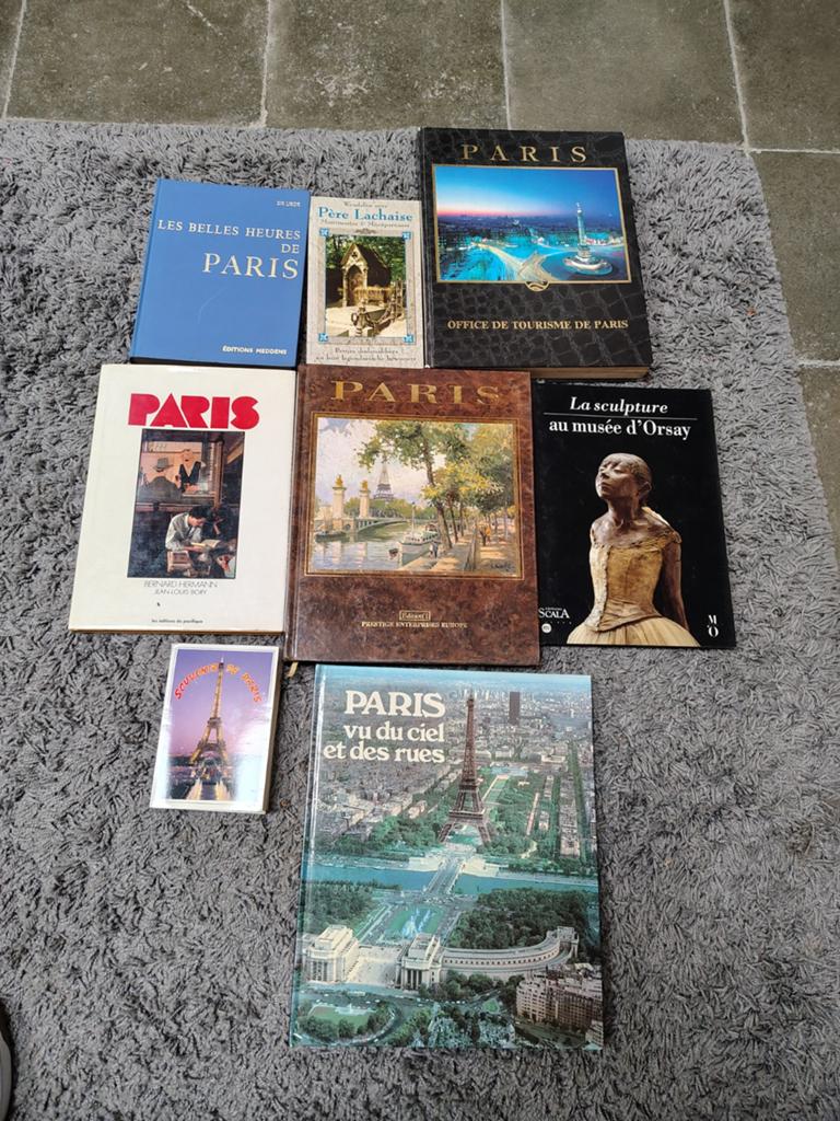 Lot van 8 boeken Parijs, Ophalen of Verzenden