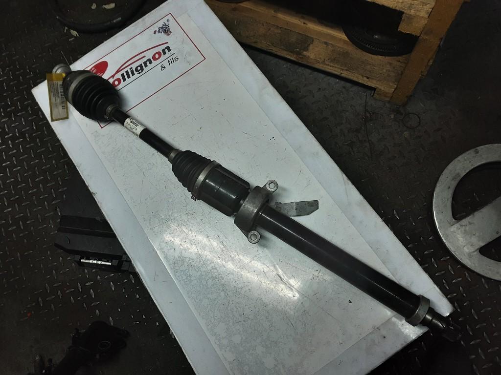 CARDAN AVANT DROIT (TRANSMISSION) Mini (F56) (8643372), Mevr. I. Hauben, Rue de l'Espoir 34 34
4030  GRIVEGNÉE, BE, Info@Collignon.be