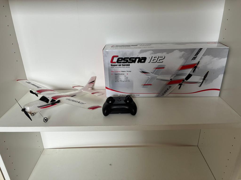 Rc vliegtuig cessna 182, Ophalen, Gebruikt