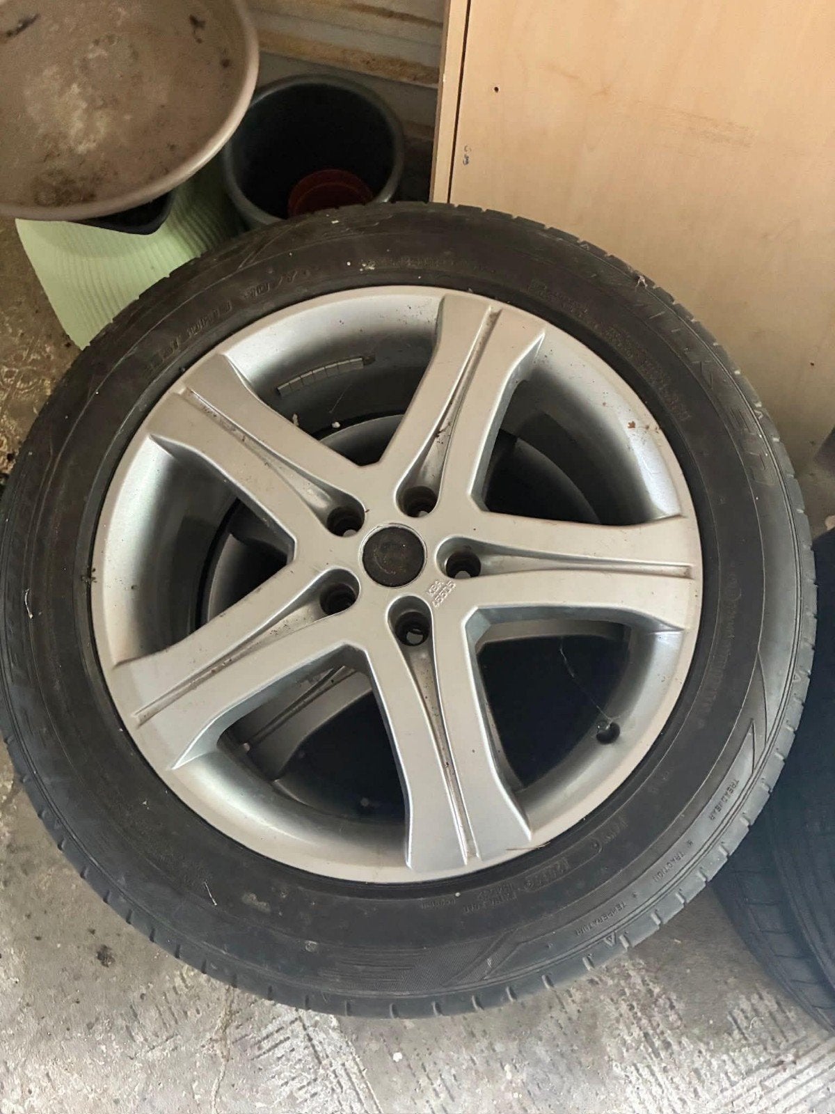 Pneus Volkswagen Aspen avec jantes à vendre, Autos : Divers, Pièces de sport automobile, Enlèvement, Utilisé