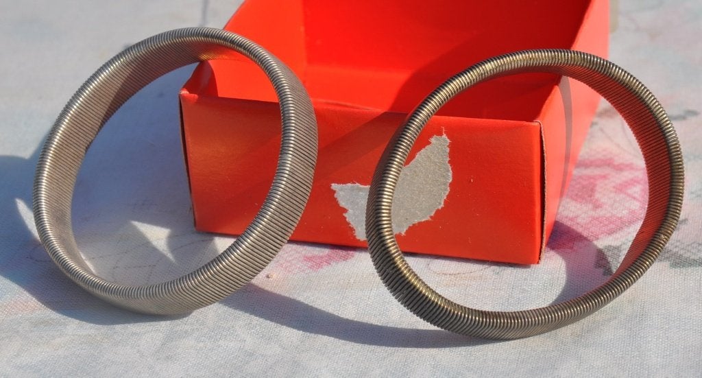 fixateur bracelet de manche vintage, Vêtements | Hommes, Vêtements Homme Autre, Porté, Enlèvement ou Envoi