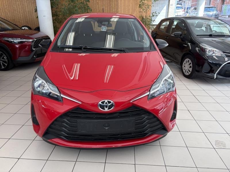 Toyota Yaris IV Y-oung, Rouge, 998 cm³, Euro 6, 69 ch