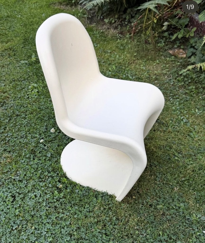 Siège pour enfant Verner Panton, Enlèvement