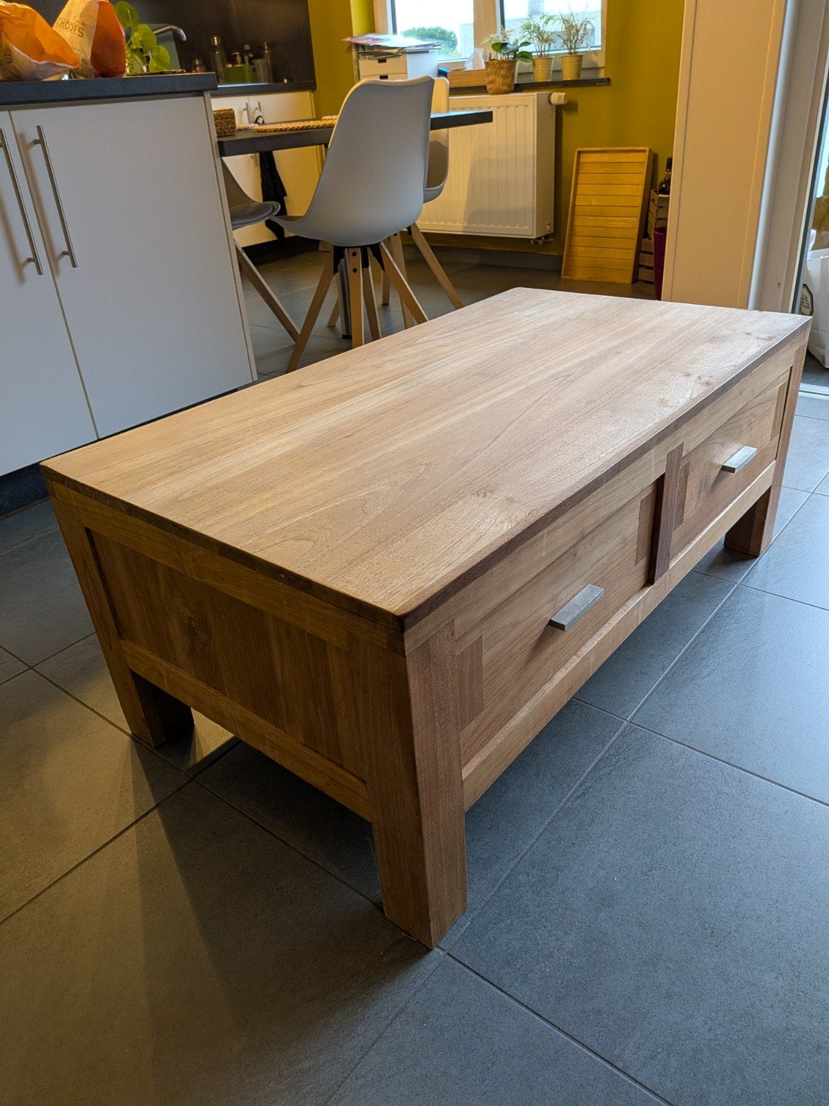 Massief houten salontafel, Ophalen