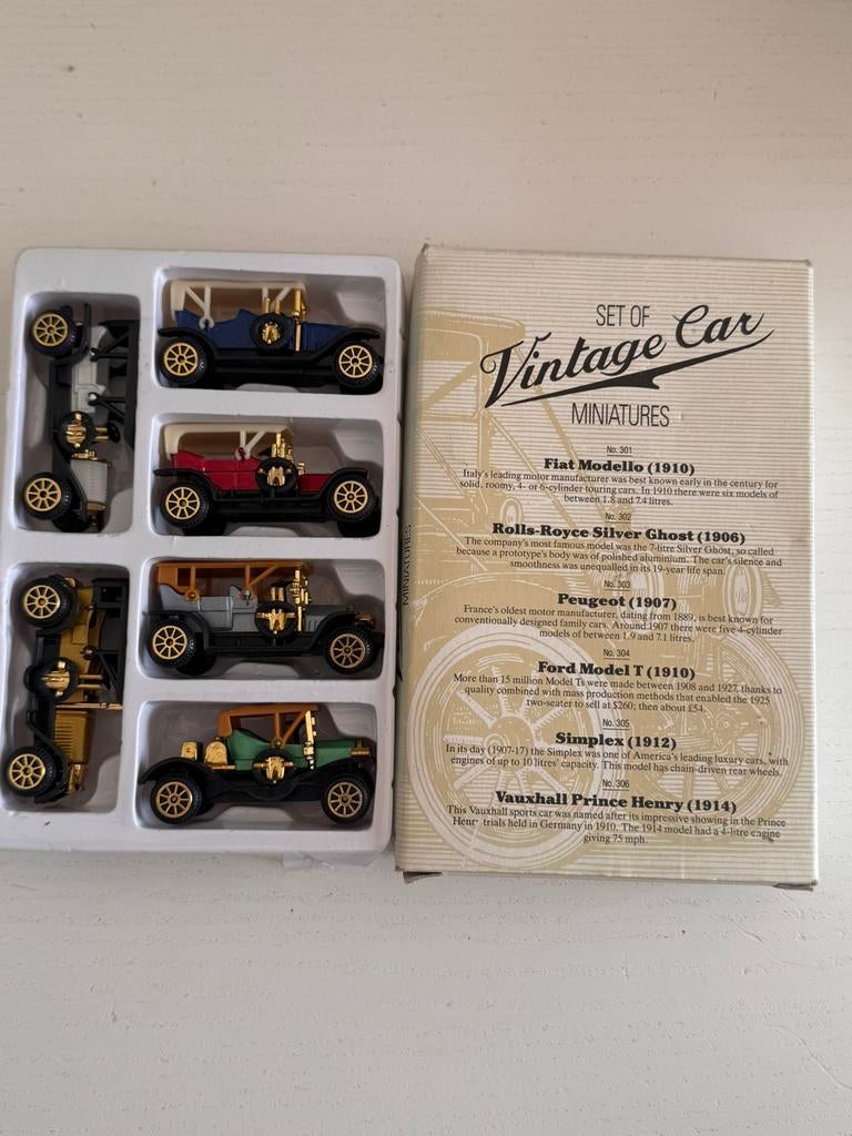 Readers Digest Set Of 6 Vintage Car Minatures, Ophalen