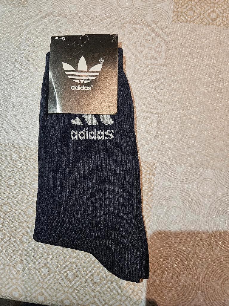 Kousen blauw Adidas (Turkije) - maat 40-43, Vêtements | Hommes, Chaussettes & Bas, Enlèvement, Neuf, Bleu
