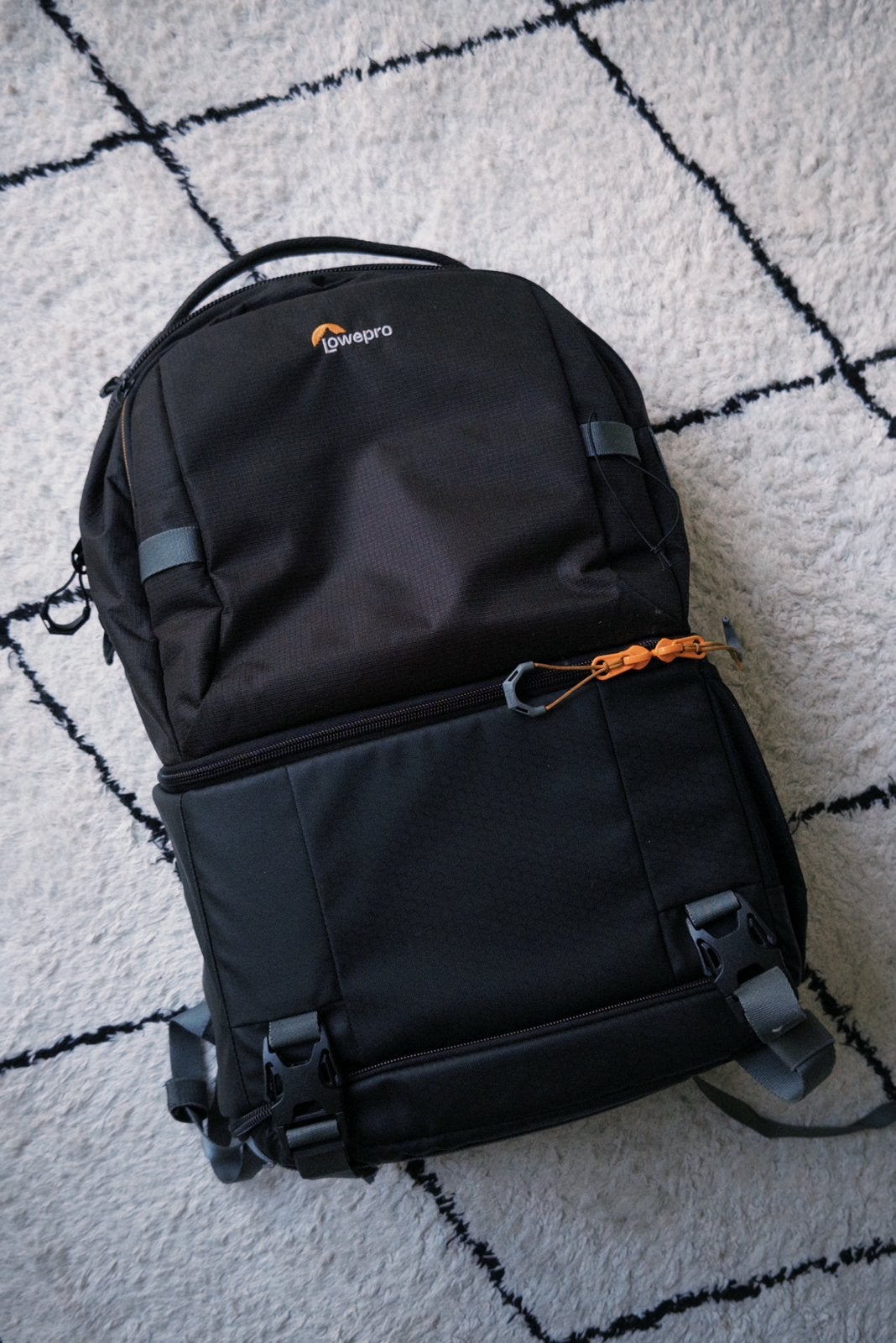 Lowepro fastpack BP 250 AW III, Audio, Tv en Foto, Foto | Cameratassen, Ophalen, Gebruikt, Lowepro