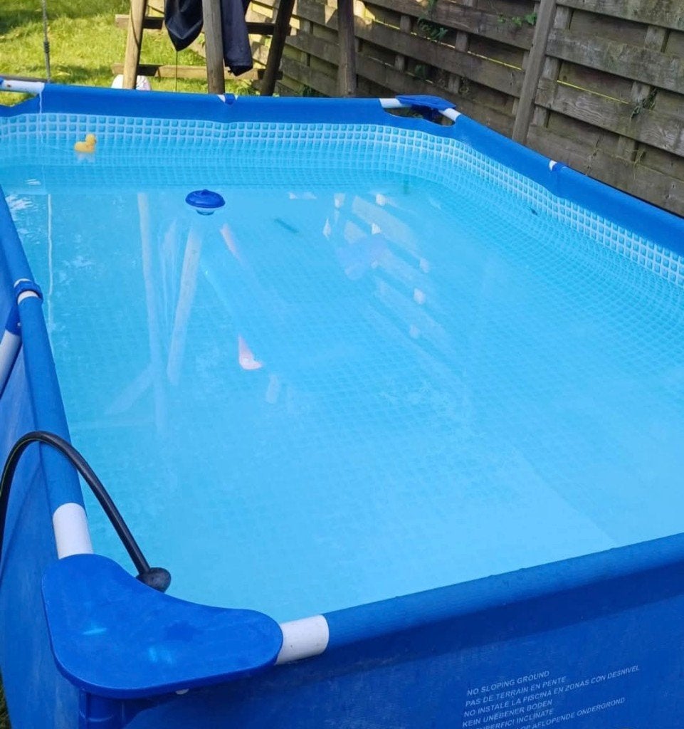 Intex zwembad + filter + eventueel bestway verwarming, Ophalen, 200 tot 300 cm, Zo goed als nieuw, Opzetzwembad