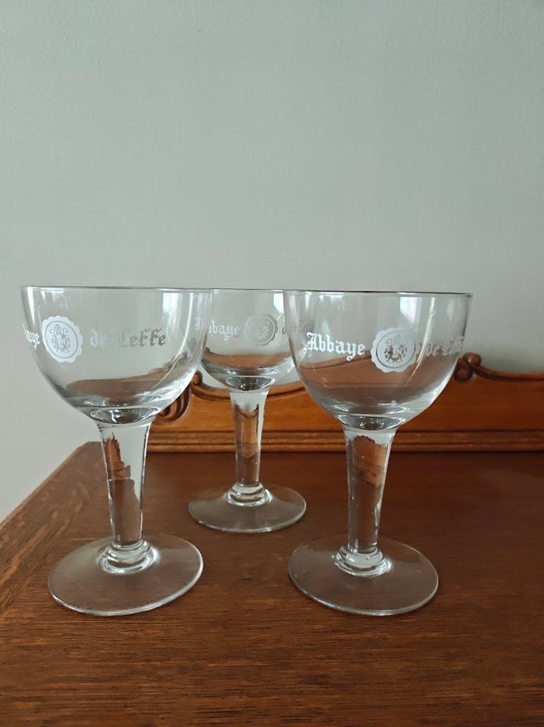 3 oude Abbaye de Leffe kelkglazen, Collections, Enlèvement ou Envoi, Comme neuf, Verre à bière