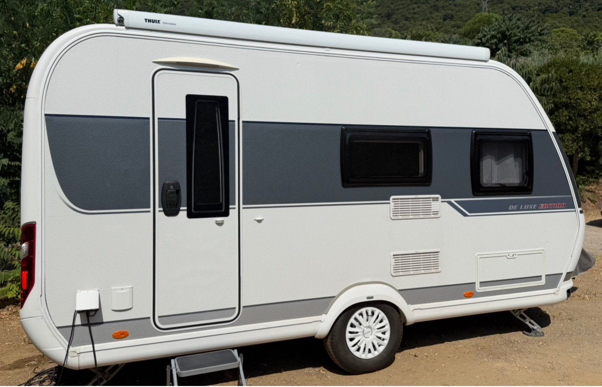 Hobby 440 sf 2018 incl luifel en veld opties, Caravans en Kamperen, Schokbreker, Hobby, Treinzit, Dwarsbed
