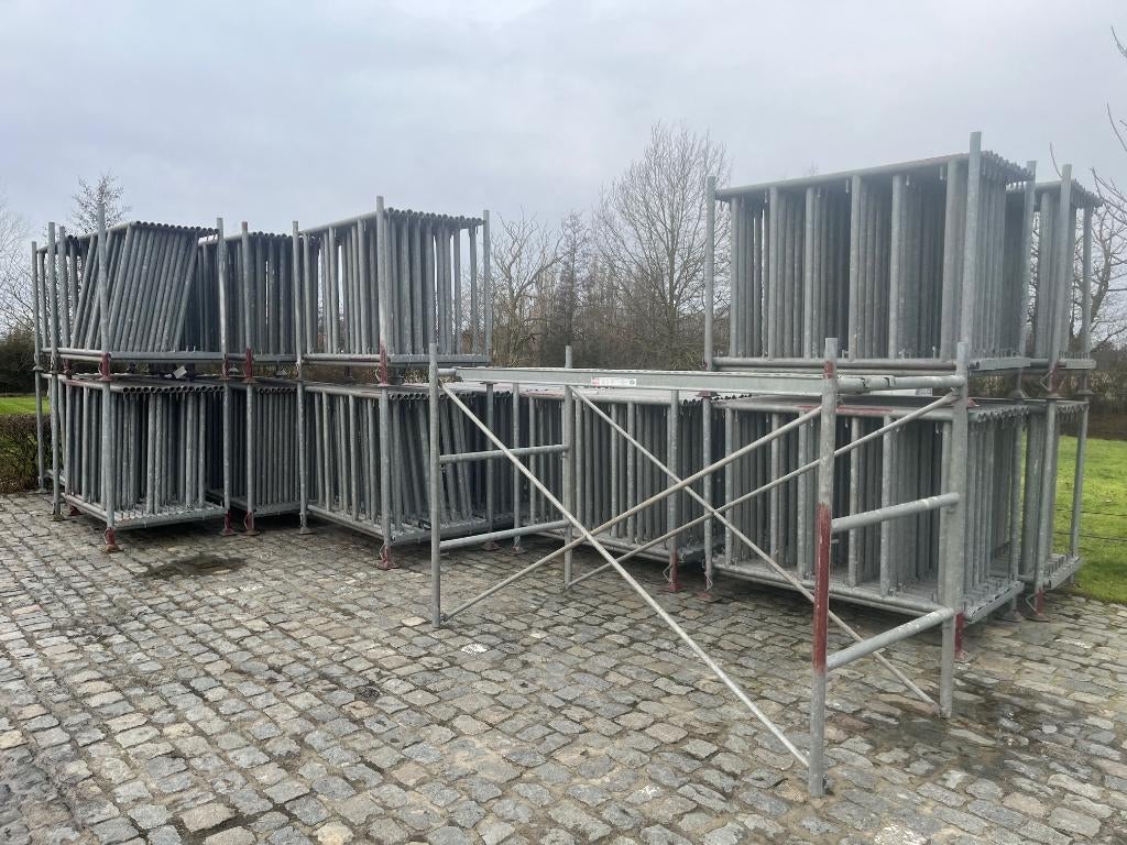 Échafaudage  comme nouvelles options de 100 à 1200 m2, Bricolage & Construction, Échafaudages, Enlèvement, Comme neuf, Autres types