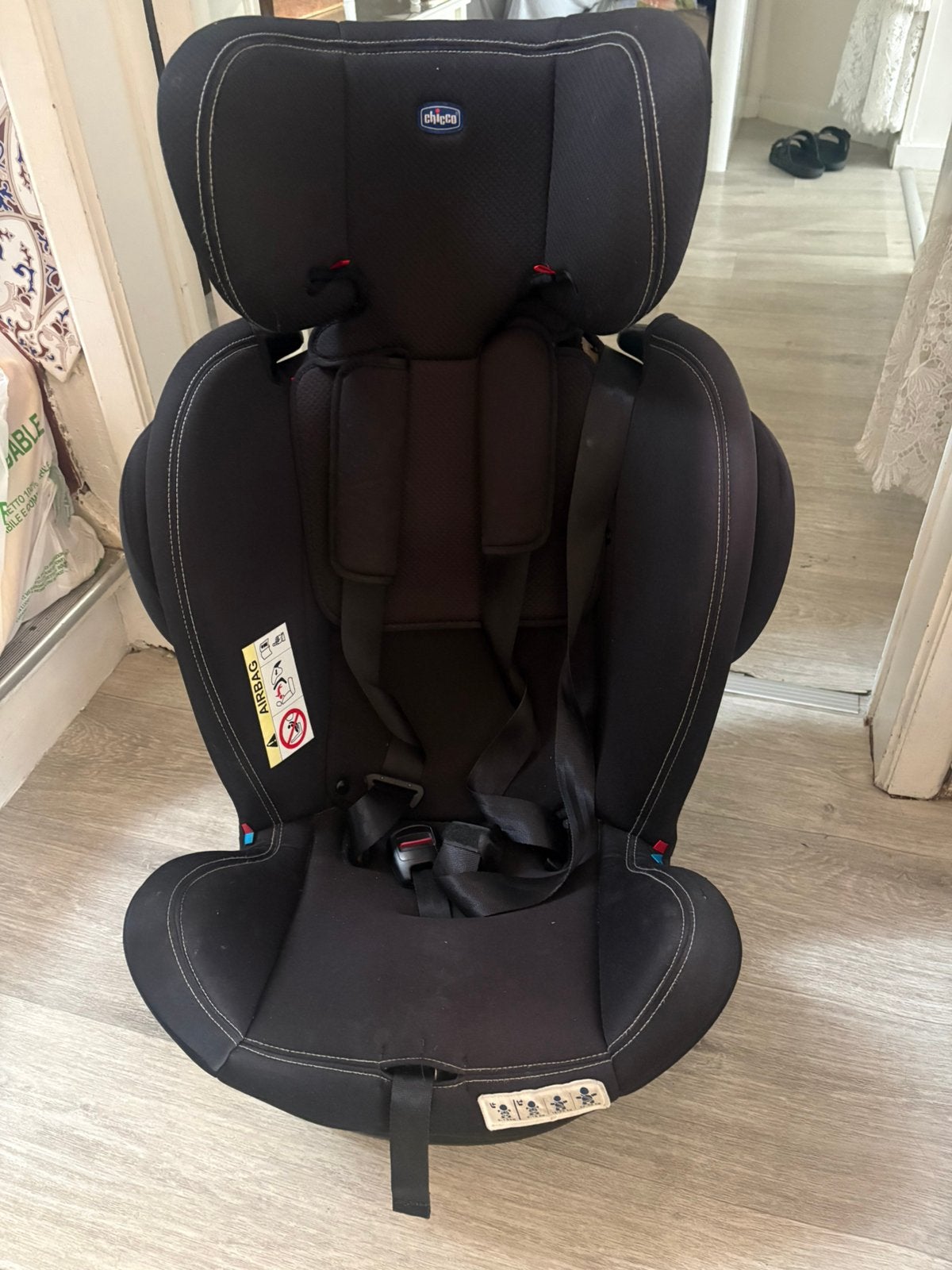 Chicco autostoeltje, Ophalen, Zo goed als nieuw, Chicco, Isofix