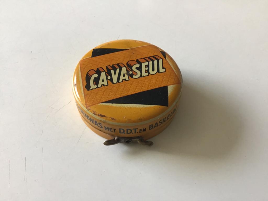 Oud blikken doosje Çava-Va-Seul boenwas., Enlèvement, Utilisé