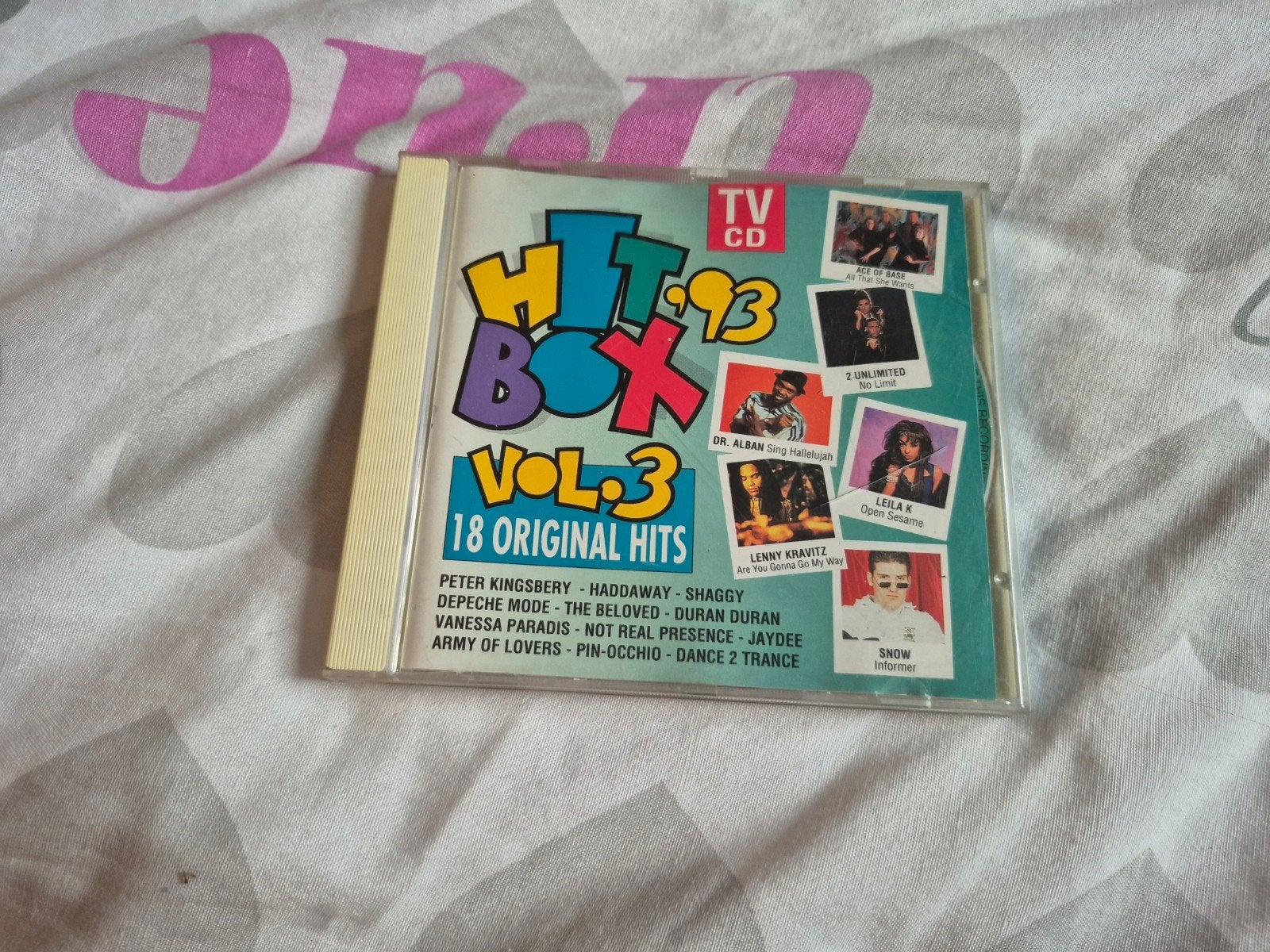 cd hit box 93 werkende staat binnen doosje stuk, Ophalen of Verzenden