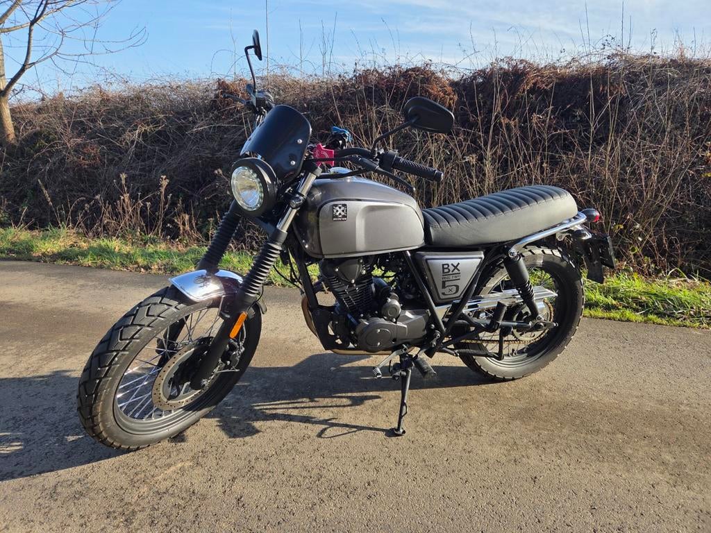 125cc Brixton-motorfiets, Ophalen
