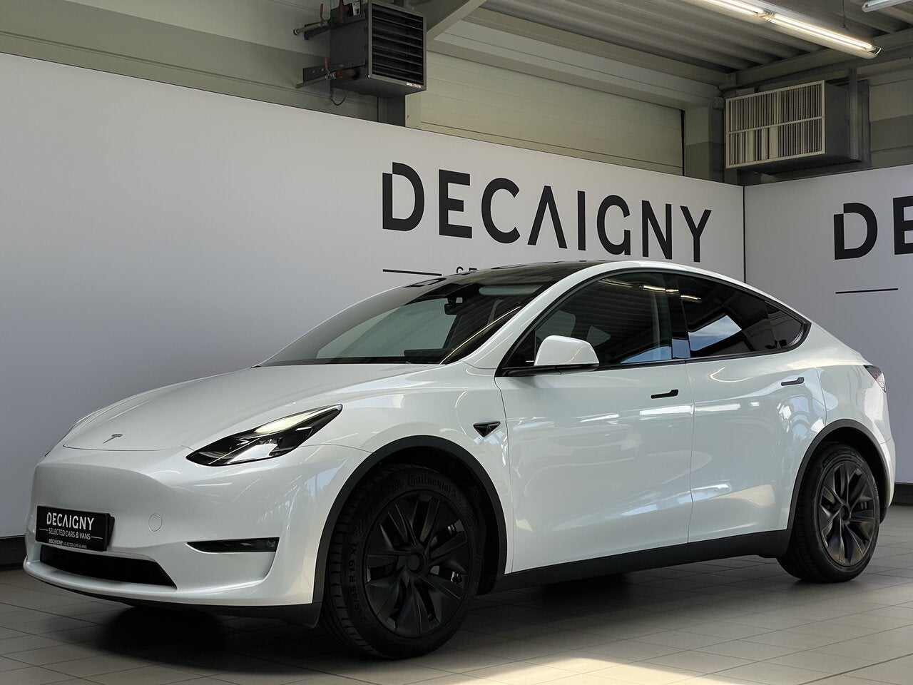 Tesla Model Y Longe Range Dual Motor *Leder*Pano*Camera*Nav, Auto's, Tesla, 514 pk, Zwart, 0 kg, 5 zetels
