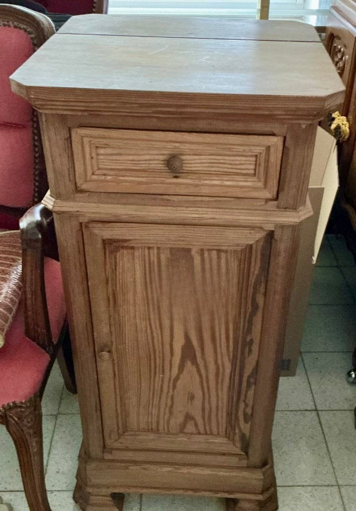 Table de nuit, Enlèvement