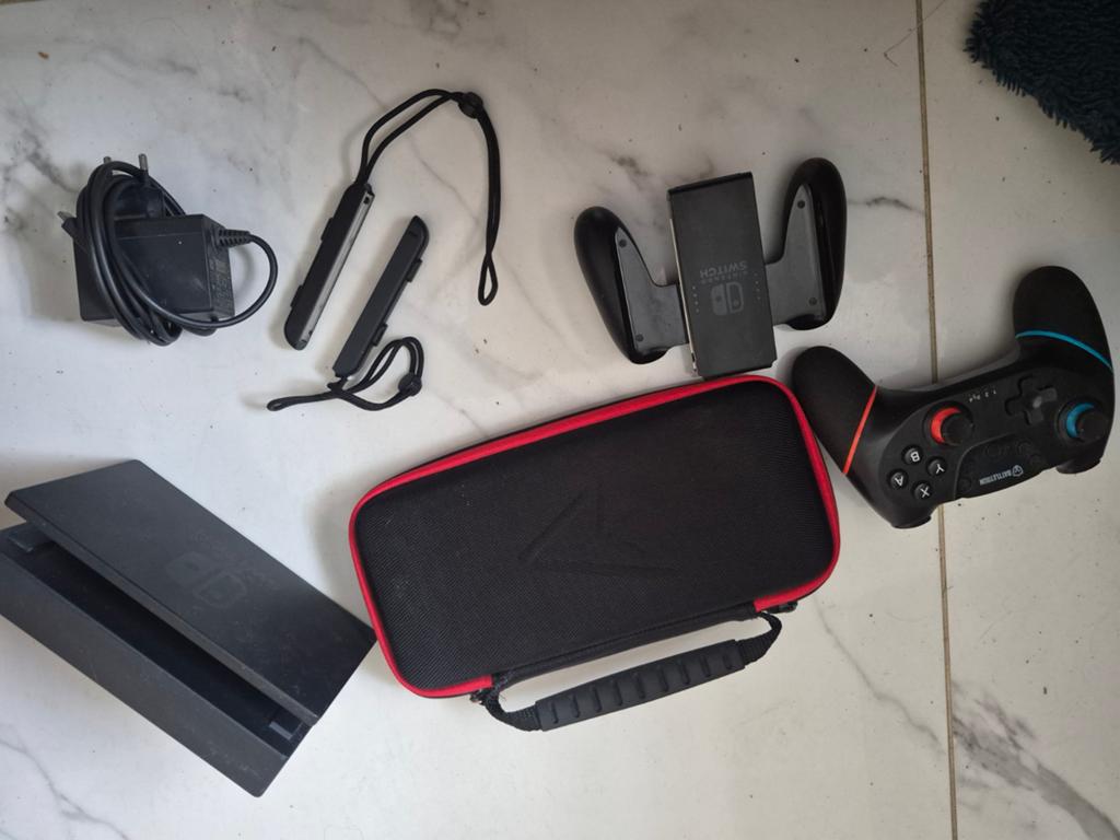 Nintendo Switch Accessoire-pakket, Games en Spelcomputers, Games | Nintendo Switch, Ophalen of Verzenden