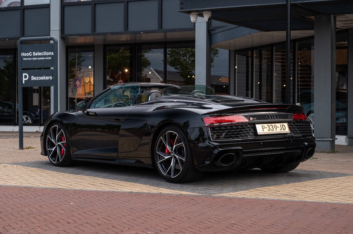 Audi R8 Spyder V10 Performance (automatique), Autos, Cuir, Achat, Entreprise, Carnet d'entretien