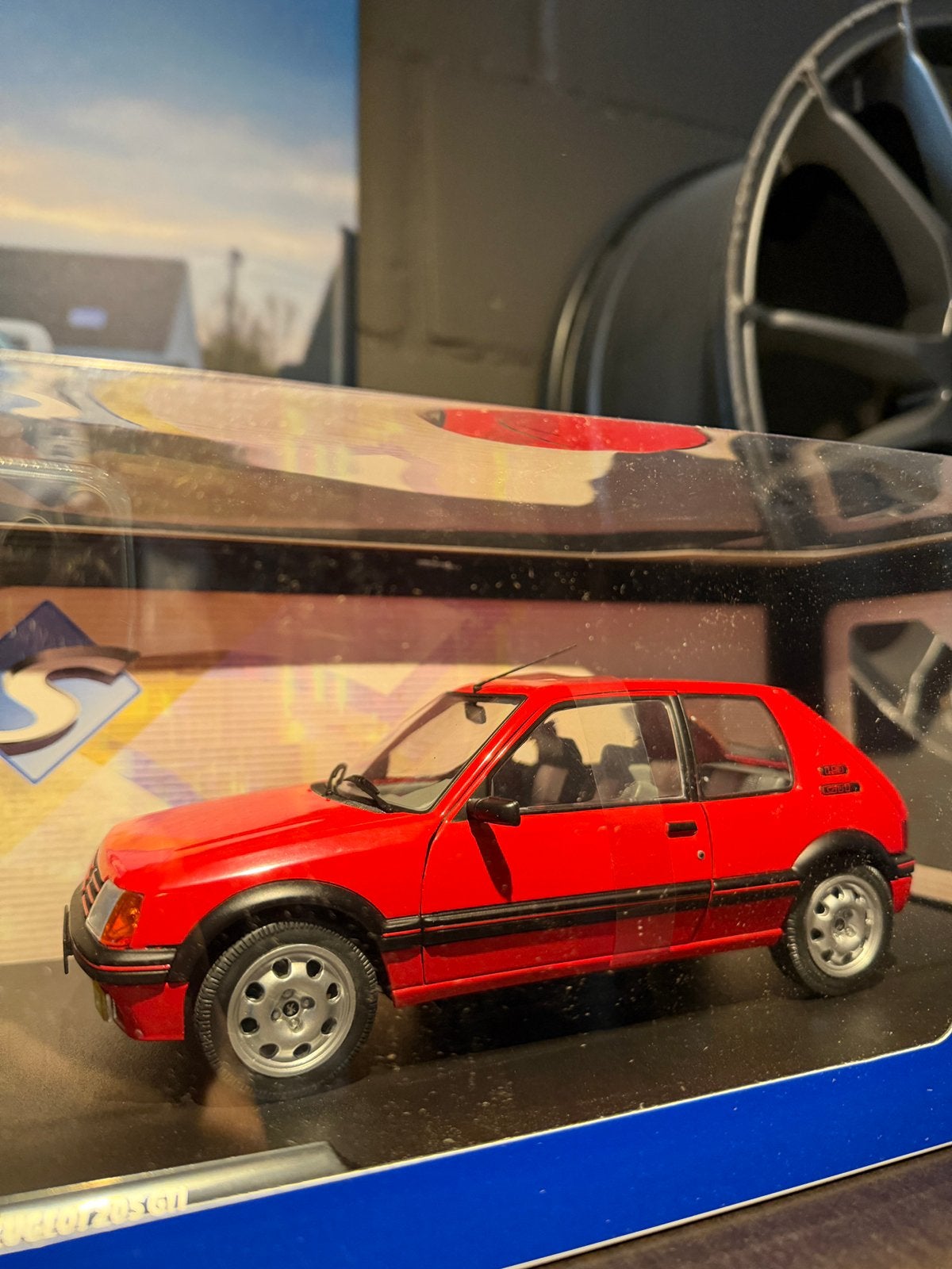 Peugeot 205 GTI, Hobby & Loisirs créatifs, Enlèvement ou Envoi, Comme neuf, Solido