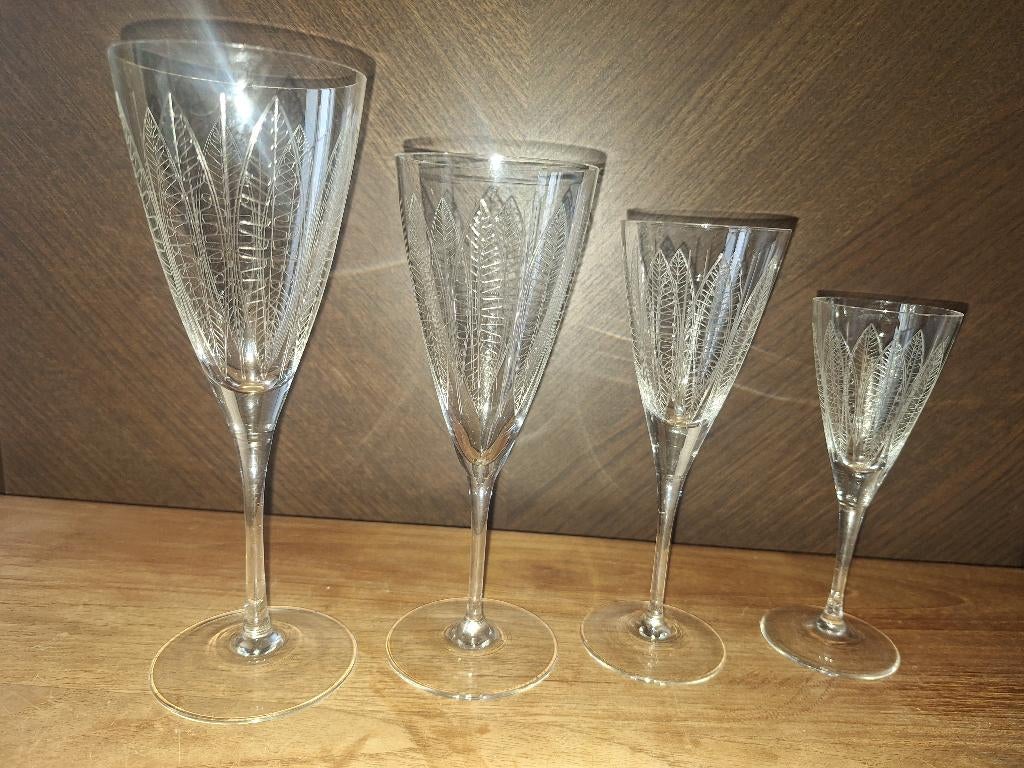 Verres en cristal déclinaison de 4 tailles, Antiquités & Art, Enlèvement