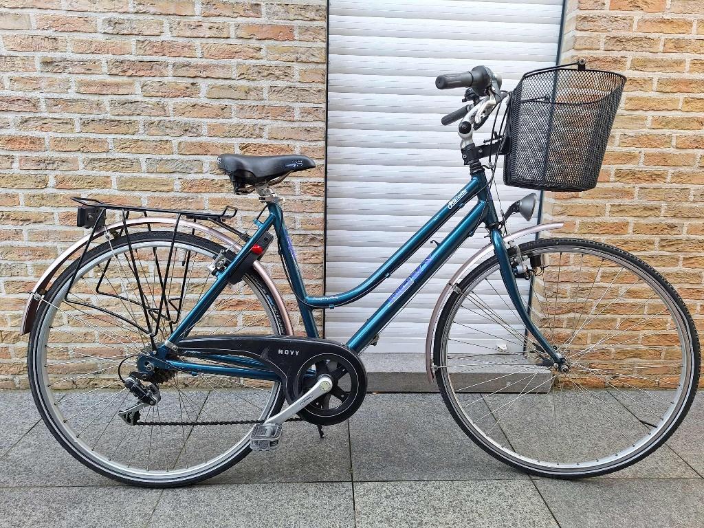 Novy damesfiets, Fietsen en Brommers, Fietsen | Dames | Damesfietsen, Ophalen, Versnellingen