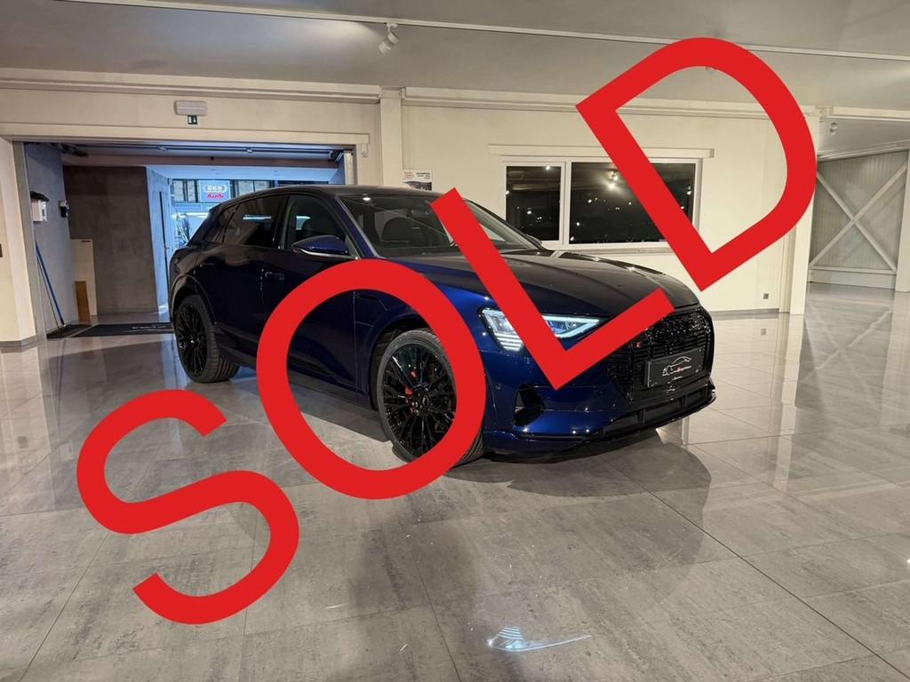 Audi Q8 e-tron SOLD BIJ GARAGE VRIENS YVES BV! (bj 2022), Auto's, Automaat, 230 kW, Gebruikt, Zwart