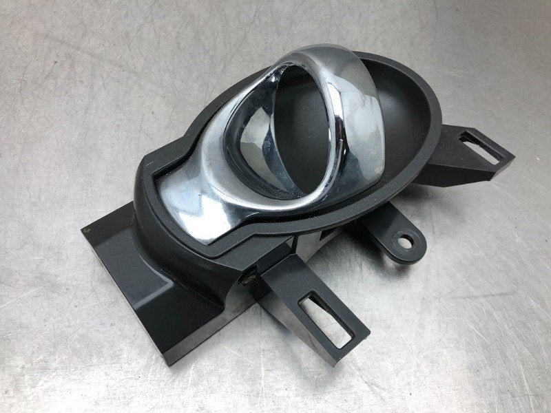 POIGNEE EXTERIEURE AVANT GAUCHE Nissan Juke (F15), Autos : Pièces & Accessoires, Carrosserie & Tôlerie, Utilisé, Gauche, Nissan