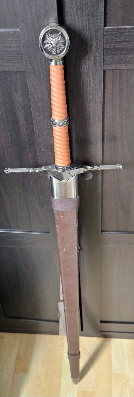 The Witcher zwaard replica met schede – decoratief, Ophalen