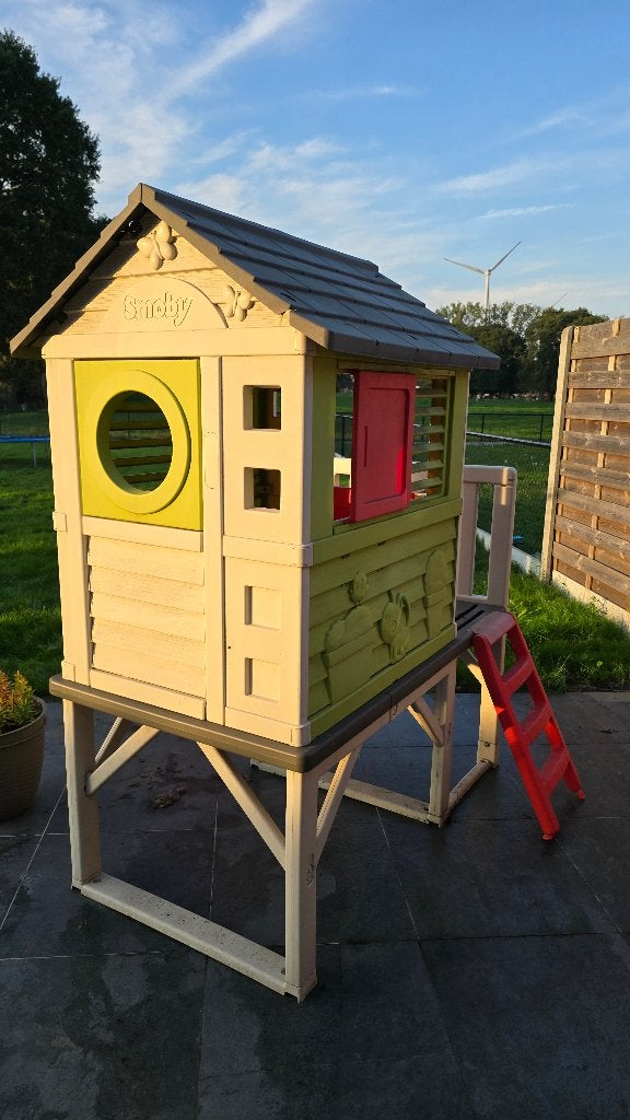 Smoby speelhuis met glijbaan, Kinderen en Baby's, Ophalen, Gebruikt, Kunststof