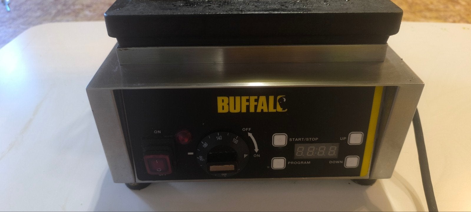 gaufrier buffalo, Enlèvement