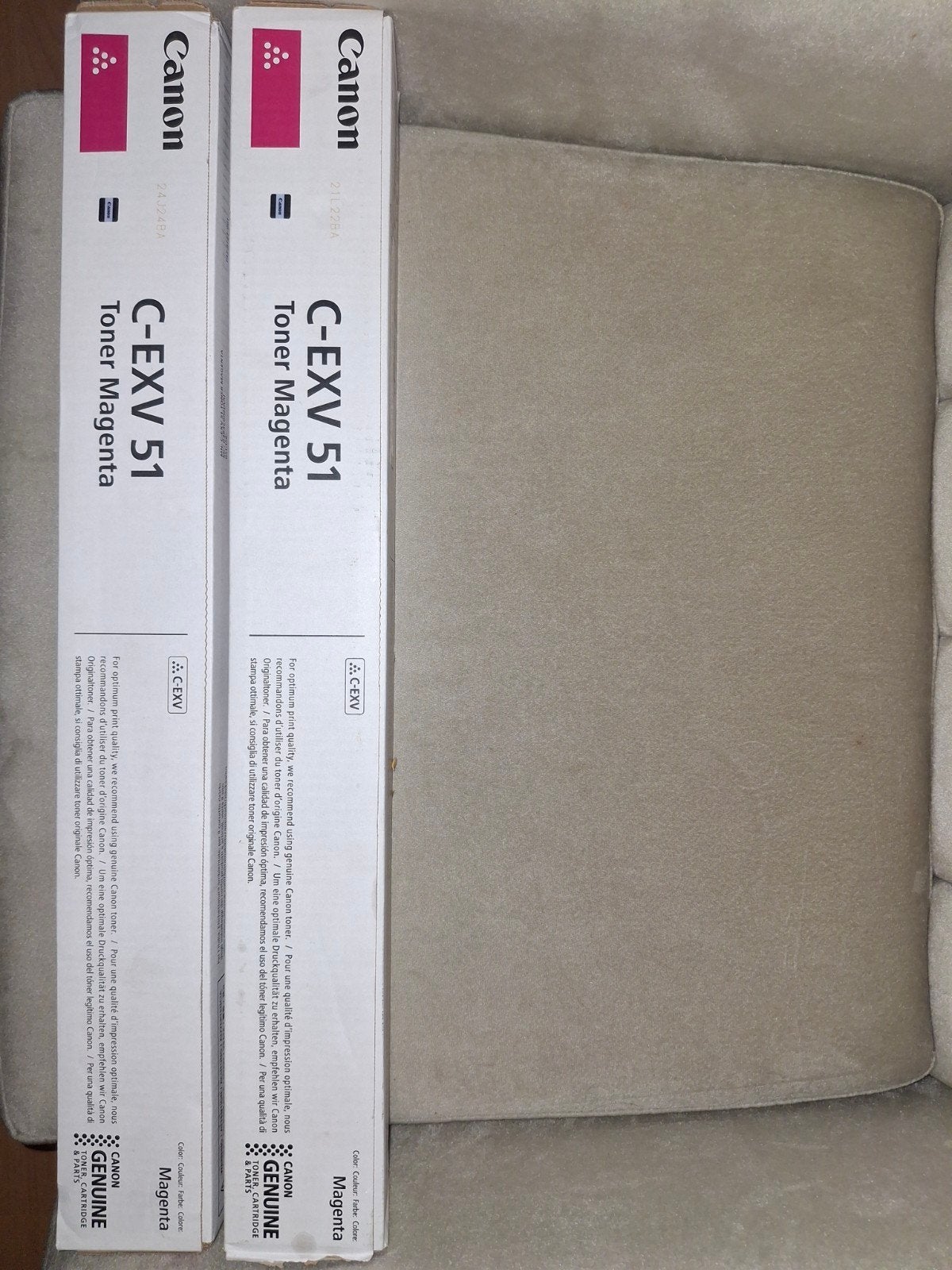 2 cartouches de toner d'origine Canon C-EXV 51 magenta, Informatique & Logiciels, Enlèvement ou Envoi, Neuf, Toner, Canon