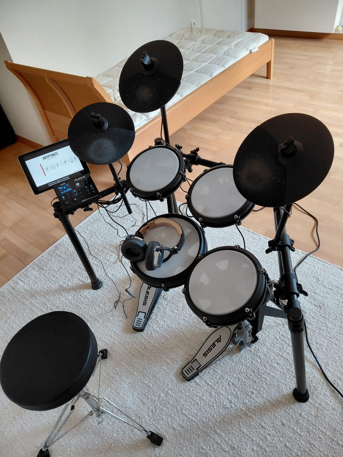 Alesis nitro max, Musique & Instruments, Batteries & Percussions, Enlèvement